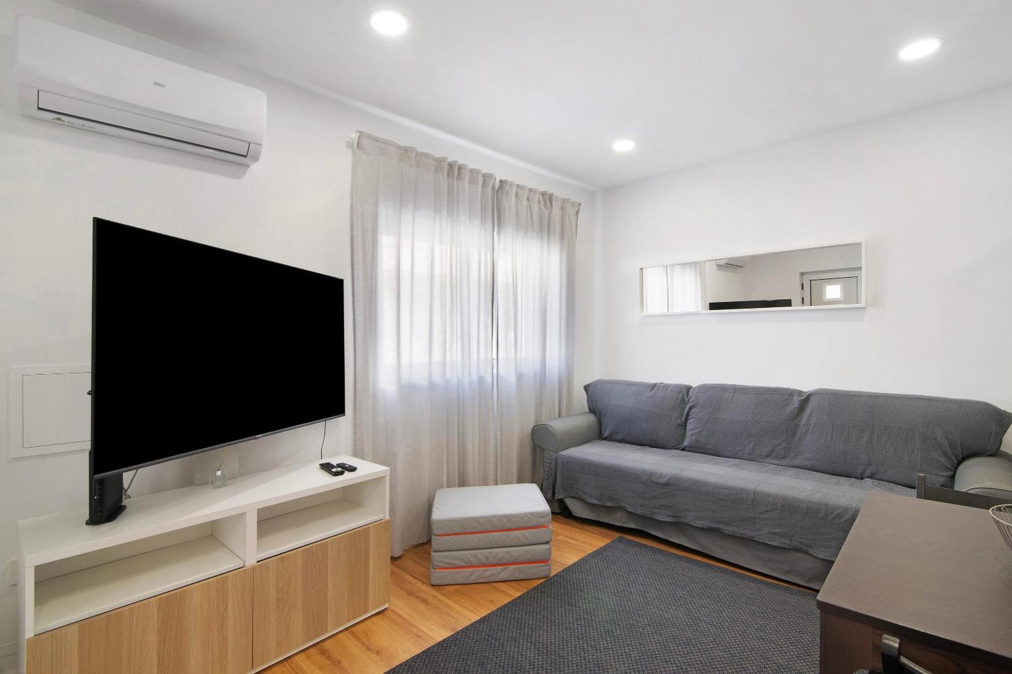 Telmus Rc E Apartment